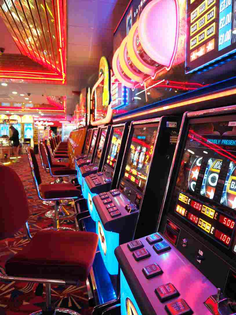 crowngreencasinosca.com
